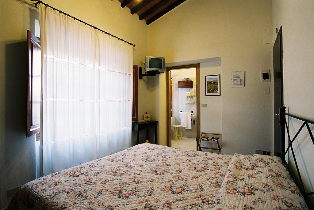 Camere Zimmer Rooms San Francesco Buti Exterior photo