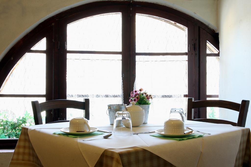 Camere Zimmer Rooms San Francesco Buti Exterior photo