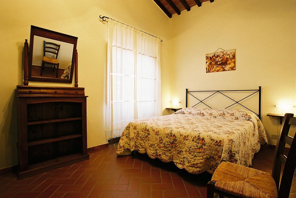 Camere Zimmer Rooms San Francesco Buti Exterior photo