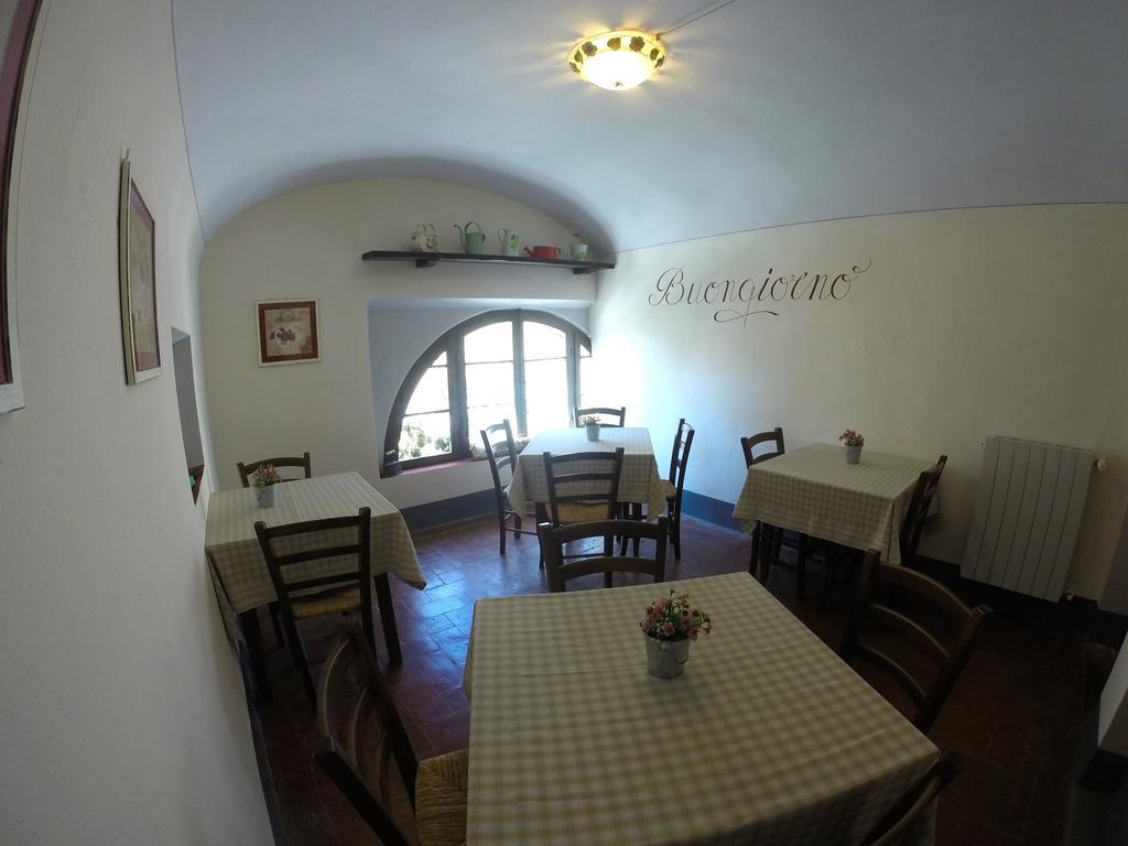 Camere Zimmer Rooms San Francesco Buti Exterior photo